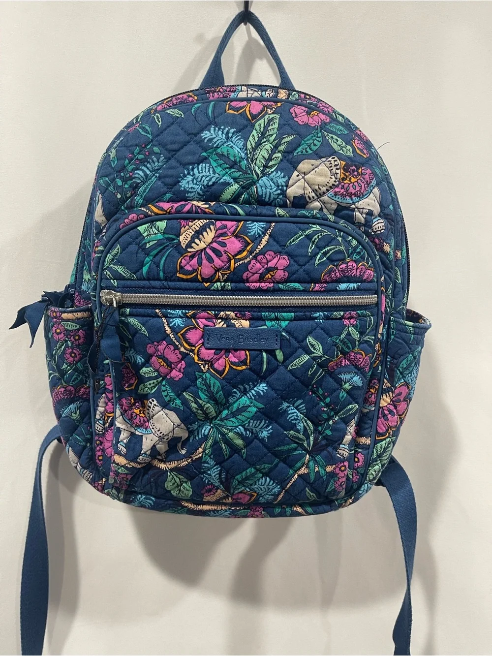 Vera Bradley compact vera